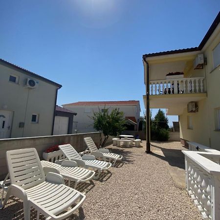 Apartments Draga - Comfortable & Afordable Vir Eksteriør billede