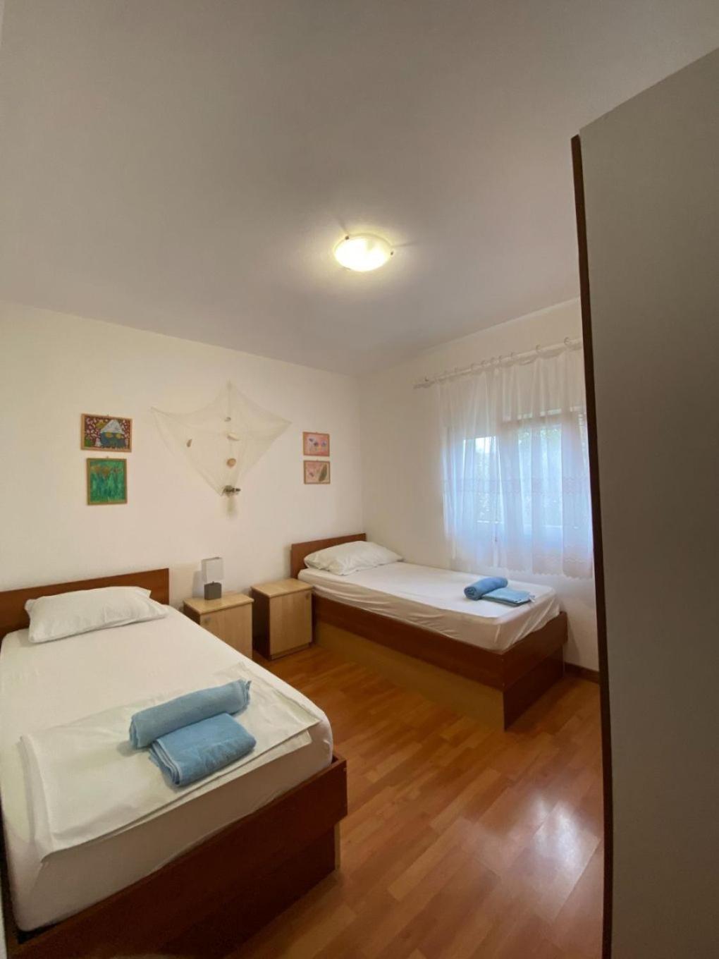 Apartments Draga - Comfortable & Afordable Vir Eksteriør billede
