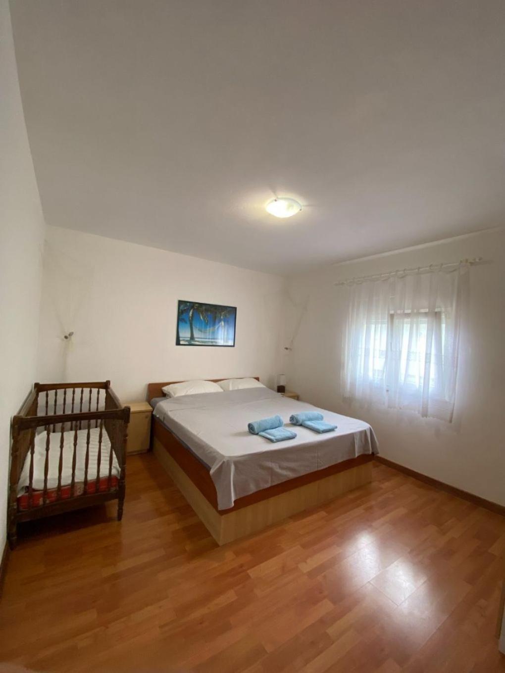 Apartments Draga - Comfortable & Afordable Vir Eksteriør billede